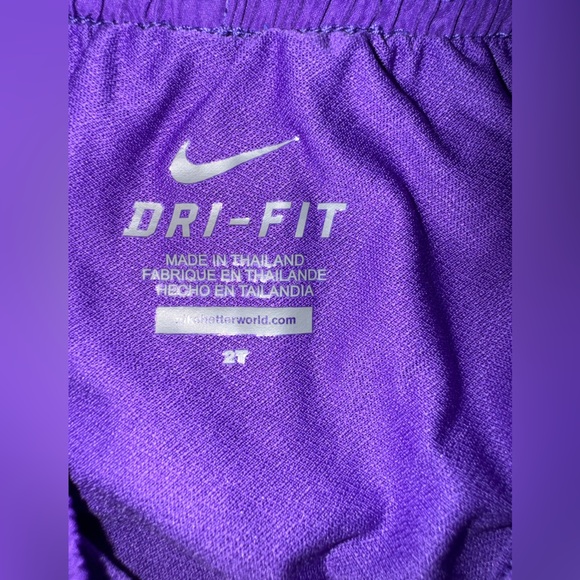 Nike Girls Dri-Fit Tempo Running Shorts - Picture 5 of 6